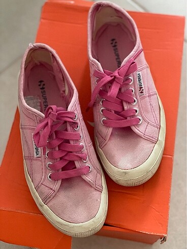 39 Beden Superga Sneaker