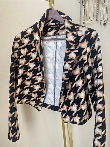 Crop Blazer