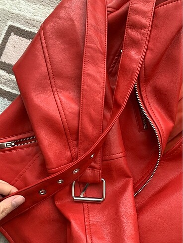 xs Beden kırmızı Renk Defacto deri ceket
