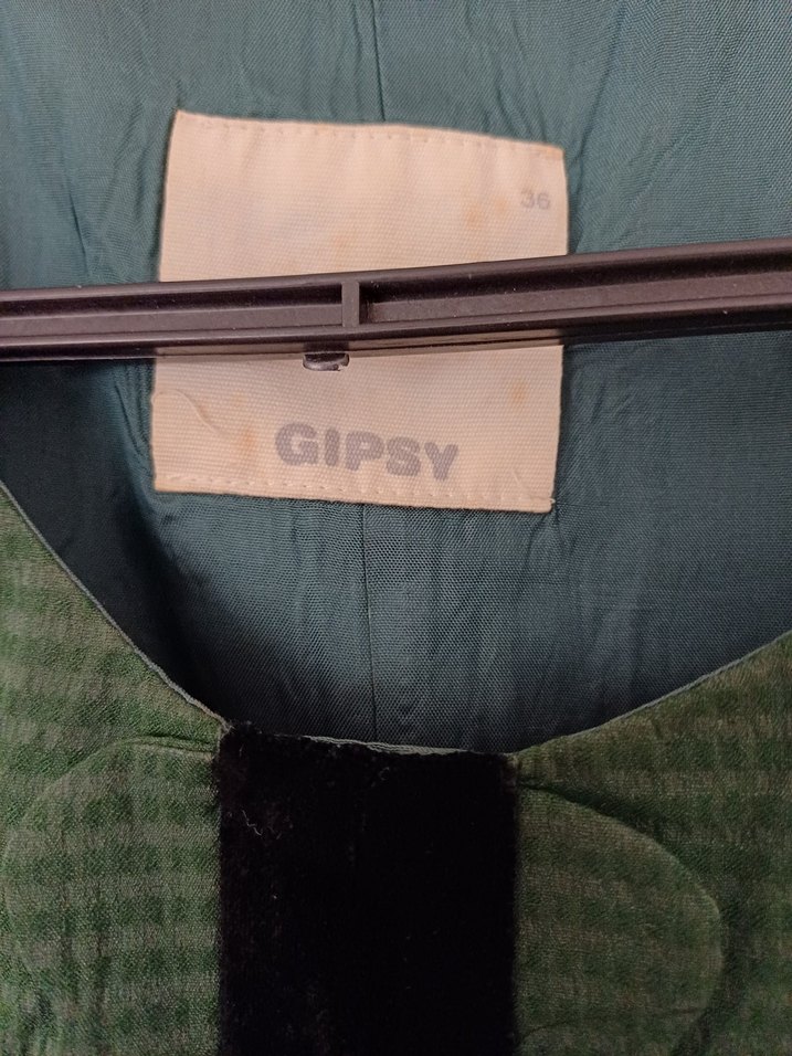 Yeşil V Yaka Piliseli Elbisesi - Görsel 4