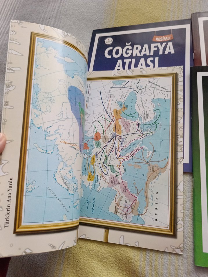 İlk ve Orta Seviye Resimli Atlas Seti - Görsel 4