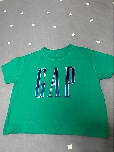 Gap tshirt