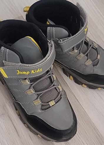 35 Beden gri Renk 35 numara çocuk bot