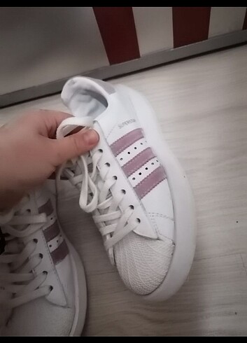 Adidas spor ayakkabı