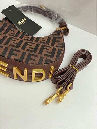 Fendi Fendi kahverengi çanta