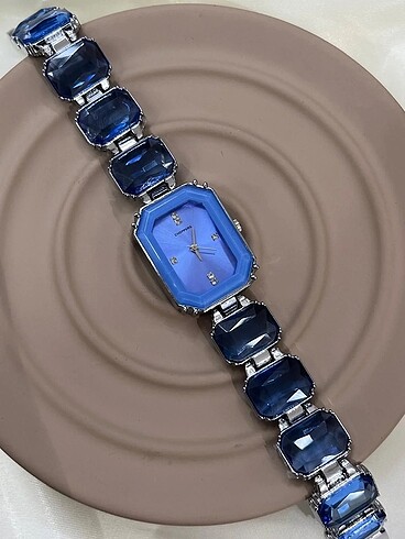 Swarovski mavi saat