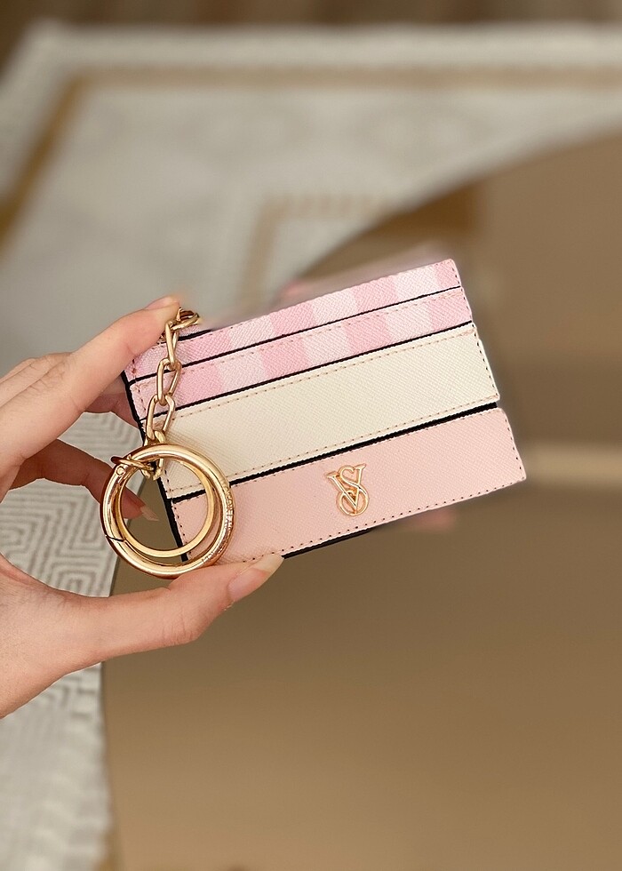Victoria?s Secret pembe kartlık - Görsel 4