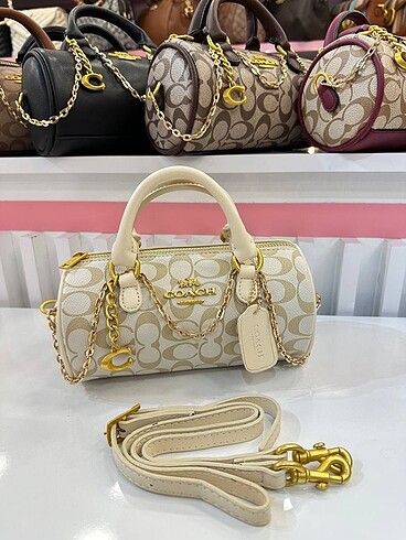 Coach lacey crossbody krem çanta