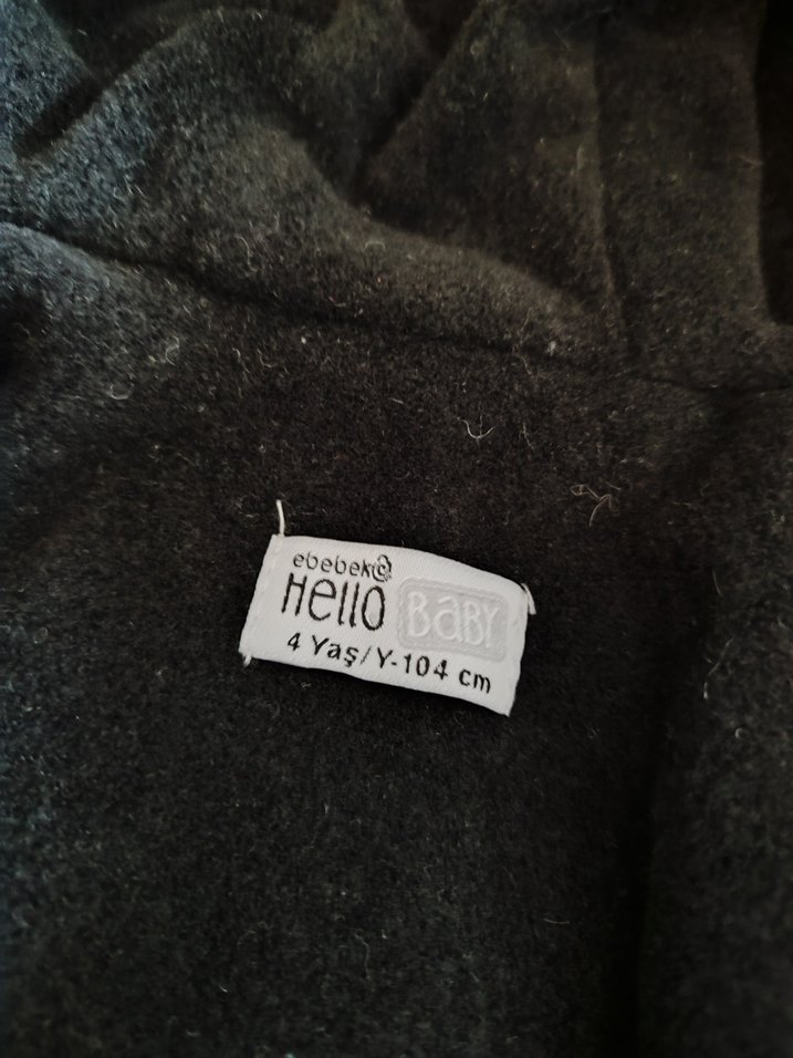 Siyah Kapüşonlu Erkek Çocuk Mont - Görsel 4