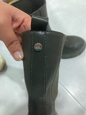 37 Beden Nine West Haki Lastikli Chelsea Bot