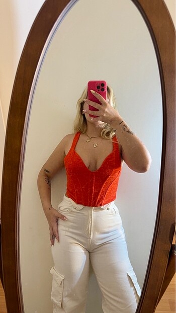 Zara Crop