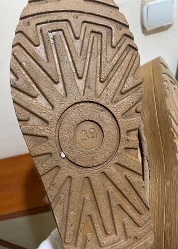 Kürklü Bej Süet Kadın Dolgu Topuk Bot - Görsel 5