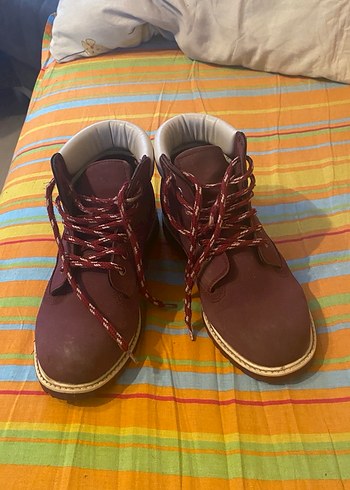 Bordo Süet Dolgu Topuk Bağcıklı Kadın Bot - Görsel 2