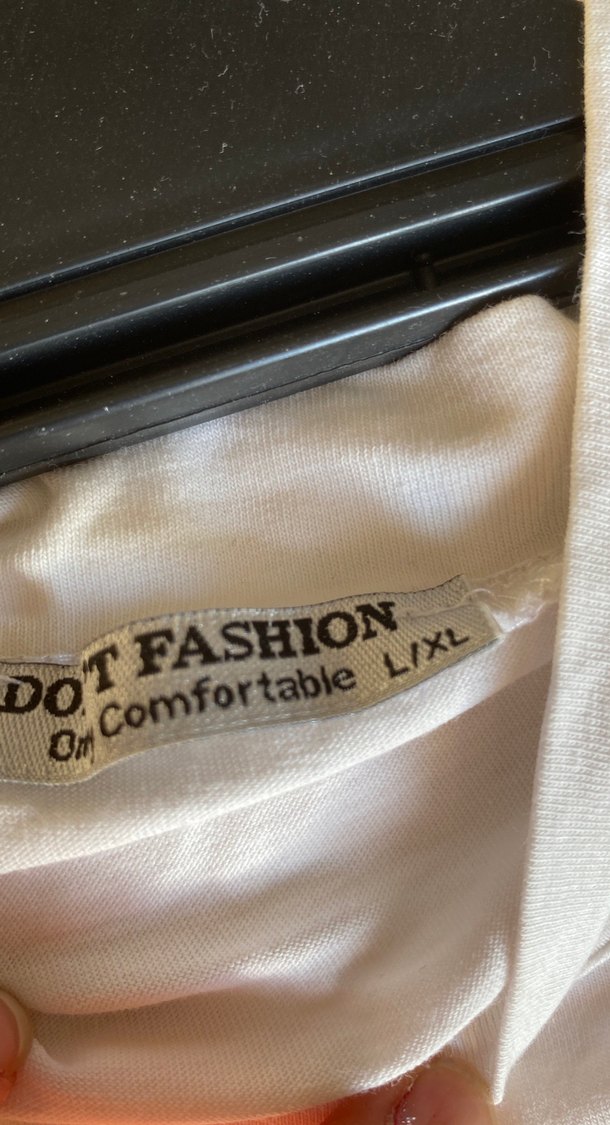 Kısa Kollu Beyaz Tişört - Görsel 3