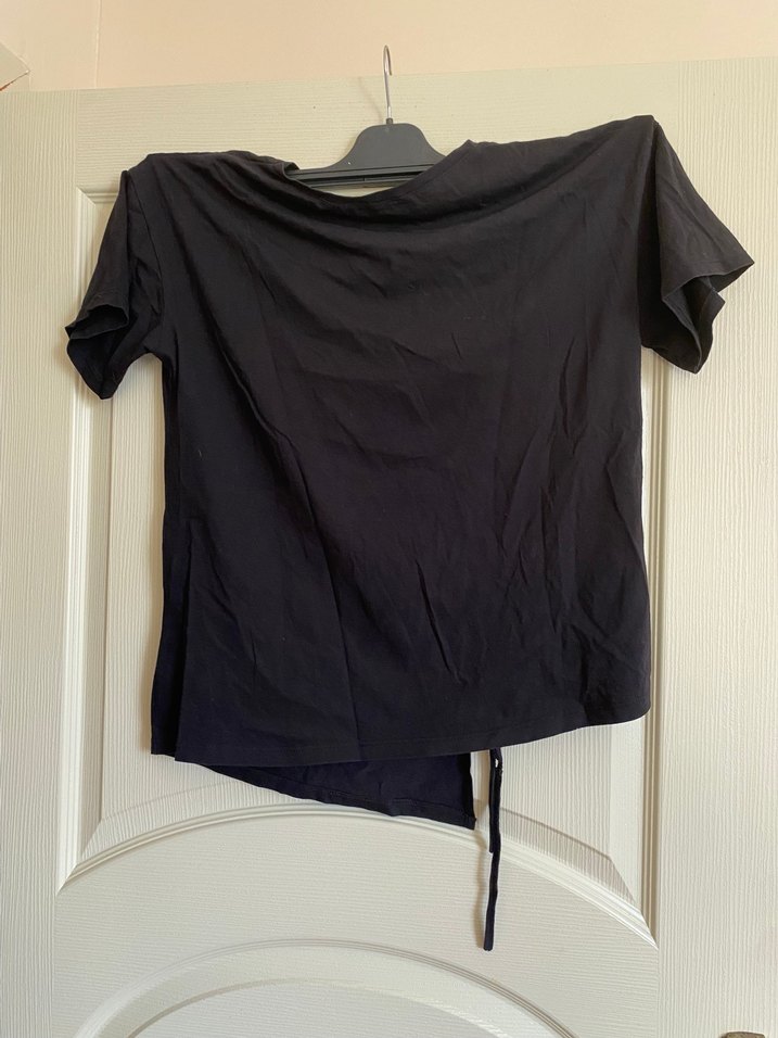 Siyah Kısa Kollu Tişört - Görsel 2