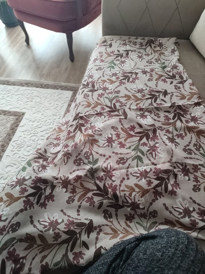 boncuklu eşarp - Görsel 4