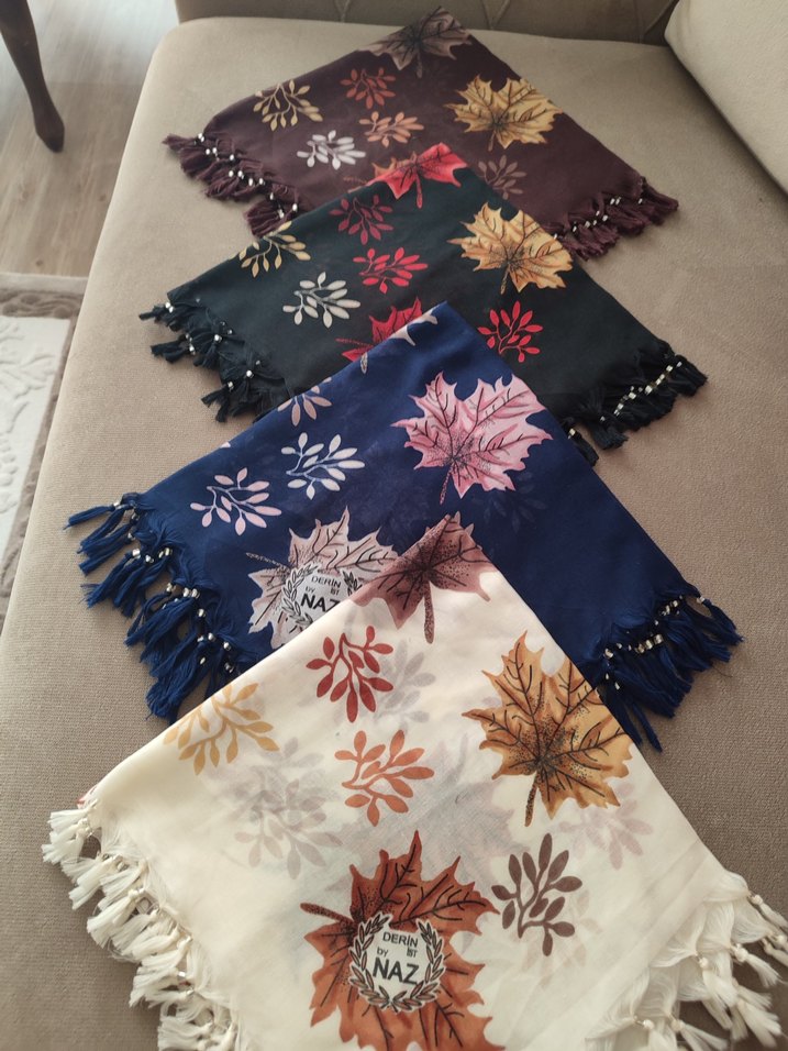 #sokme boncuklu eşarp modelleri - Görsel 2