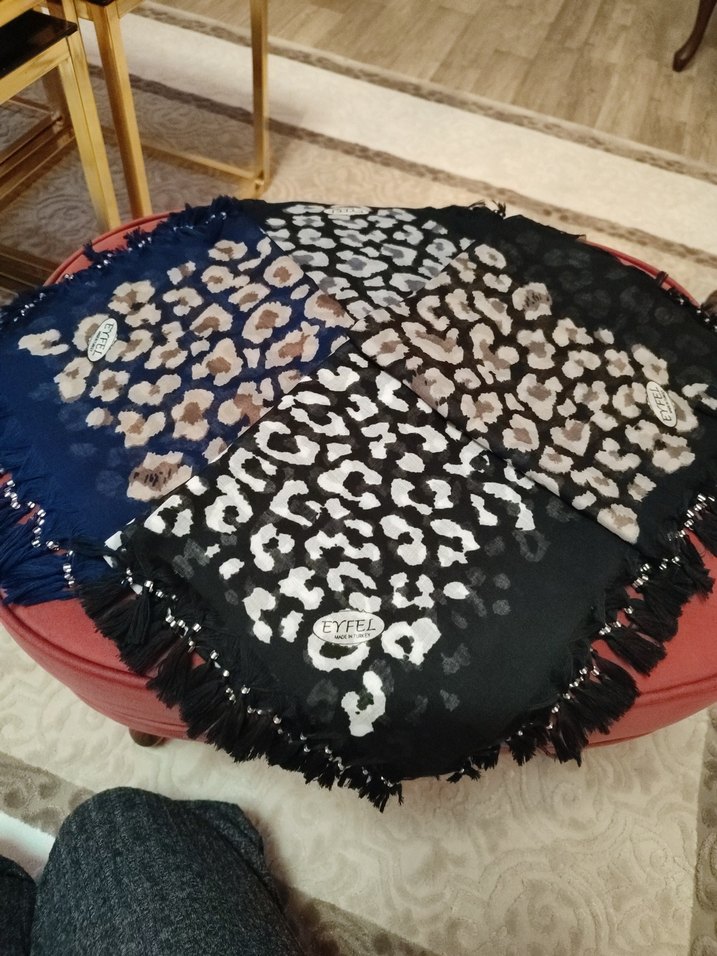 sökme boncuklu eşarp - Görsel 2