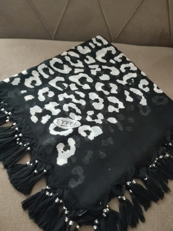 sökme boncuklu eşarp - Görsel 3