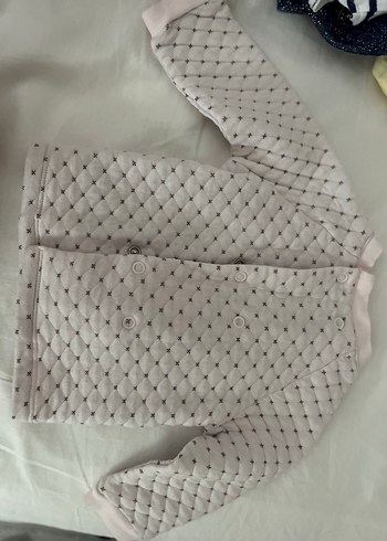 Boboli Pudra rengi yumuşacık Uzun Kollu Bebek Üstü hiç giyilmedi - Görsel 2