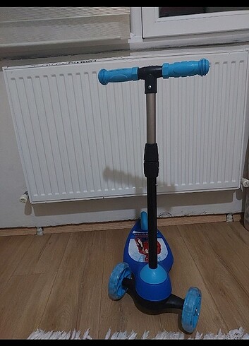 Beden Cocuk scooter
