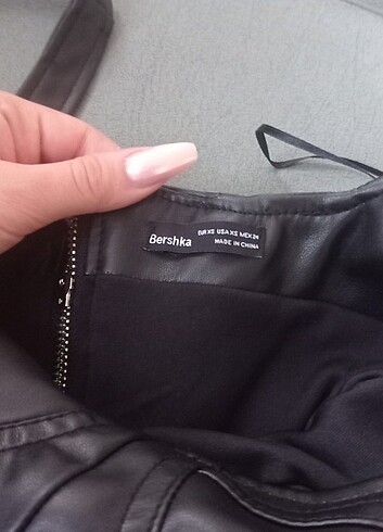xs Beden siyah Renk Bershka Elbise 