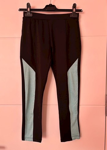 zara xs