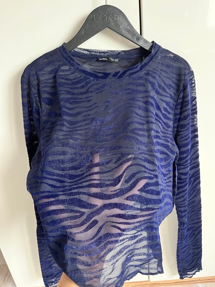 Uzun Kollu Lacivert Büzgülü Bluz - Görsel 2