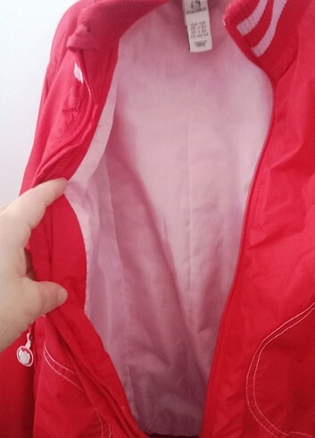 H&M H&M marka 7.8 yaş