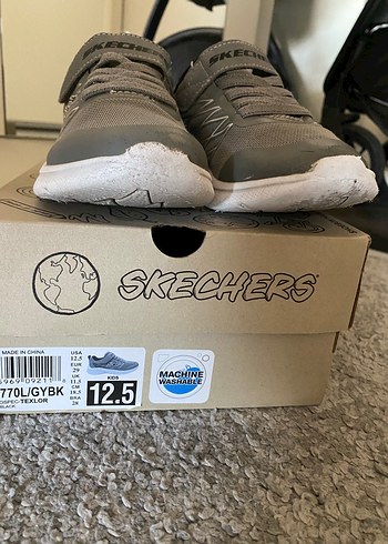 29 Beden gri Renk Skechers çocuk spor ayakkabı