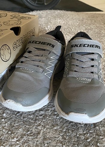 29 Beden Skechers çocuk spor ayakkabı