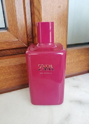 Zara Red Vanilla 