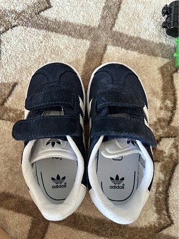 Adidas gazelle