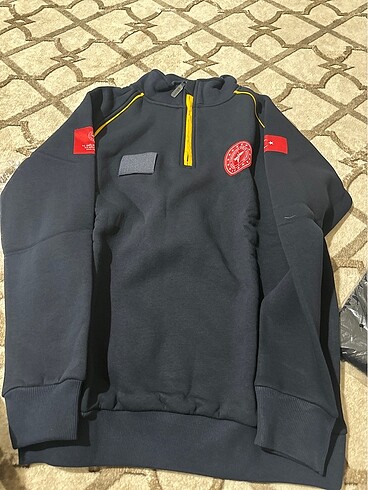 Diğer 112 erkek kazak