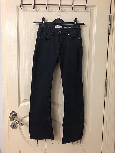 Bershka Siyah Jeans