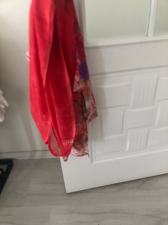 Kırmızı İpek Görünümlü Bohem Kadın Şal - Görsel 5