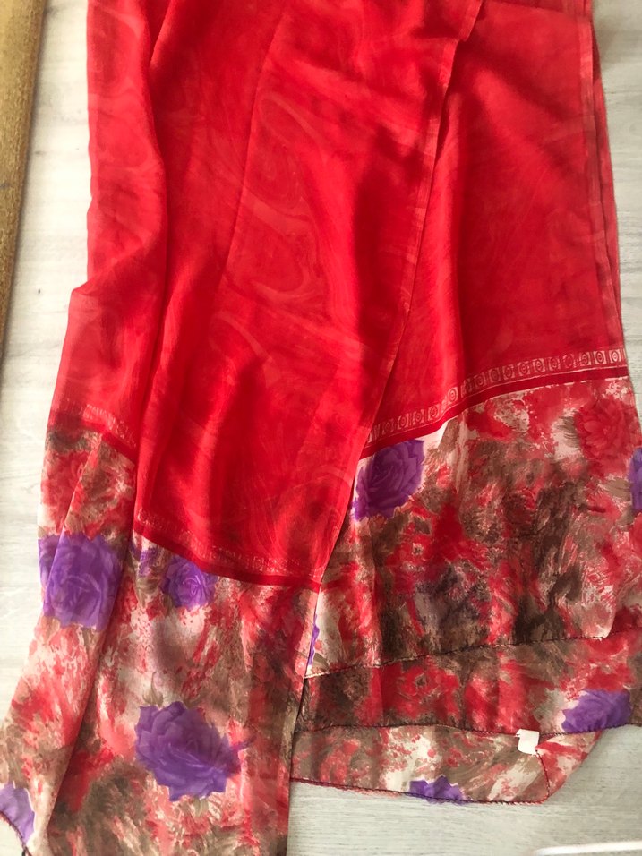 Kırmızı İpek Görünümlü Bohem Kadın Şal - Görsel 2