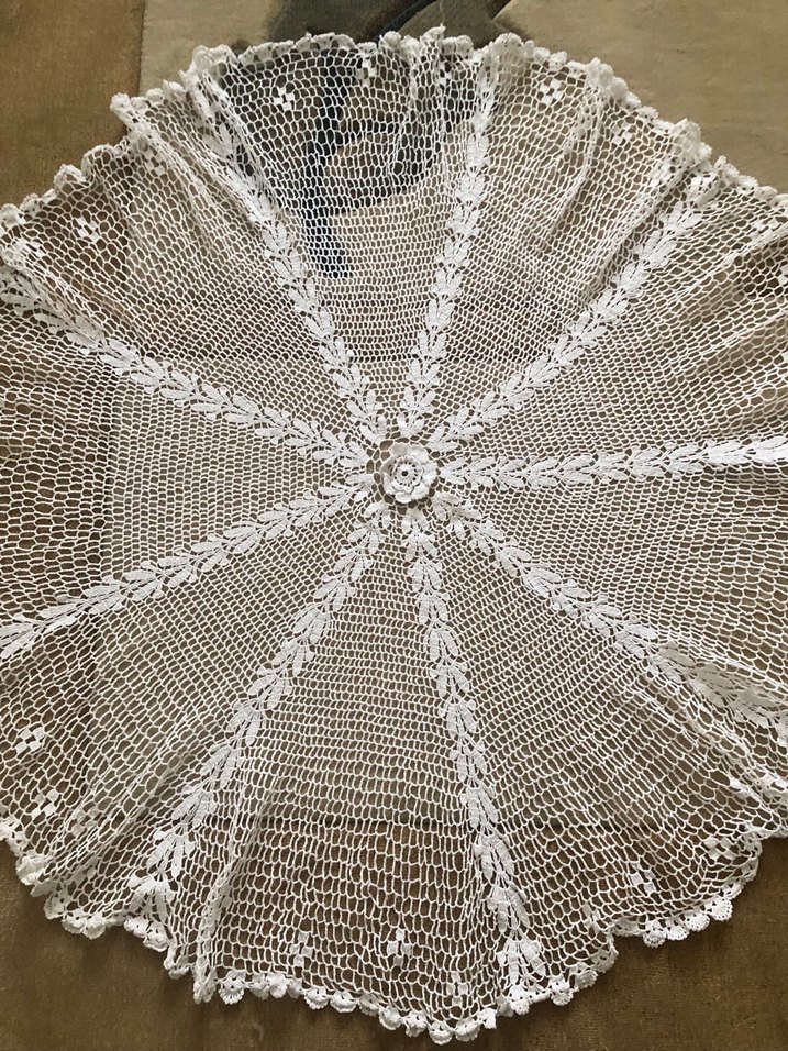 El Yapımı Bohem Dantel Yuvarlak Örtü - Görsel 2