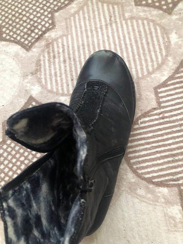 Fermuarlı Siyah Deri Kadın Bot - Görsel 2