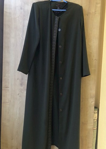 Düğmeli Uzun Haki Kadın Kaban - Görsel 10