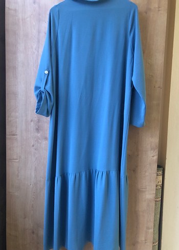 Düğmeli Mavi Nakışlı Uzun Keten Elbise - Görsel 5