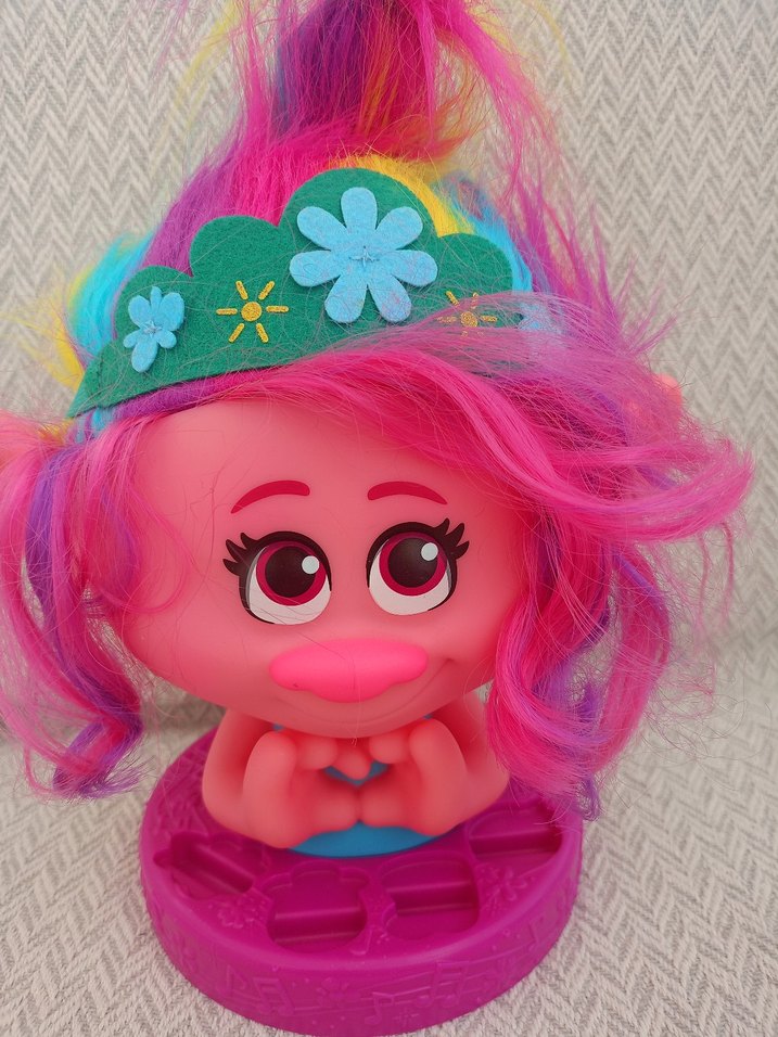 Renkli Pembe Troll Figürü - Görsel 2