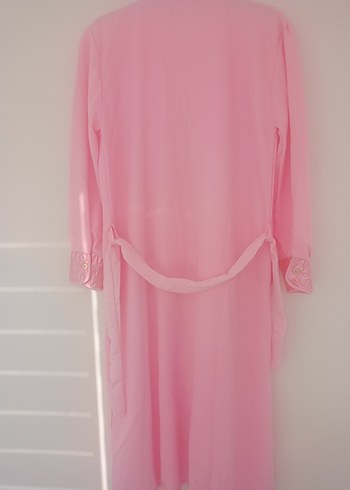 Pembe Nakışlı Uzun Kadın Sabahlık - Görsel 6