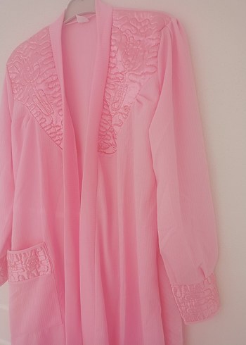Pembe Nakışlı Uzun Kadın Sabahlık - Görsel 2