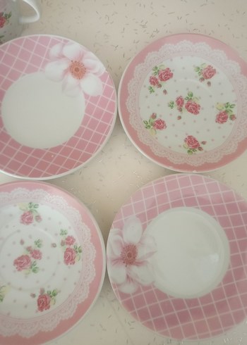 Pembe Desenli 4'lü Çay Fincanı Seti - Görsel 7