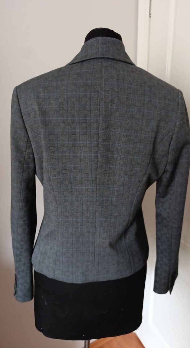 Gri Kadın Ofis Blazeri Düğmeli takım - Görsel 4