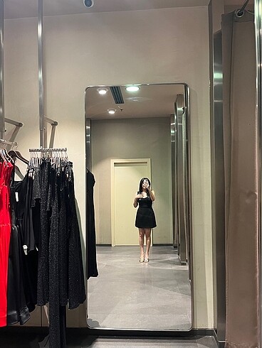 m Beden Adl mini elbise