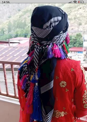 Beden çeşitli Renk Renkli Püsküllü Siyah Bohem Kadın Şal