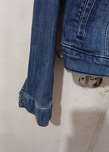 Düğmeli Mavi Kadın Kot Ceket - Görsel 4