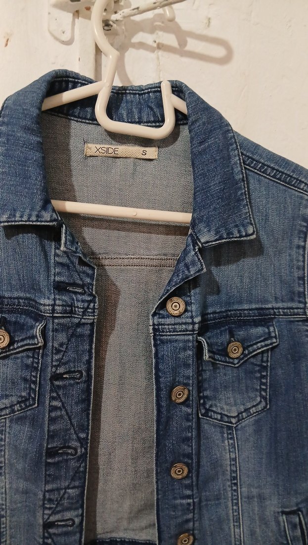 Düğmeli Mavi Kadın Kot Ceket - Görsel 2